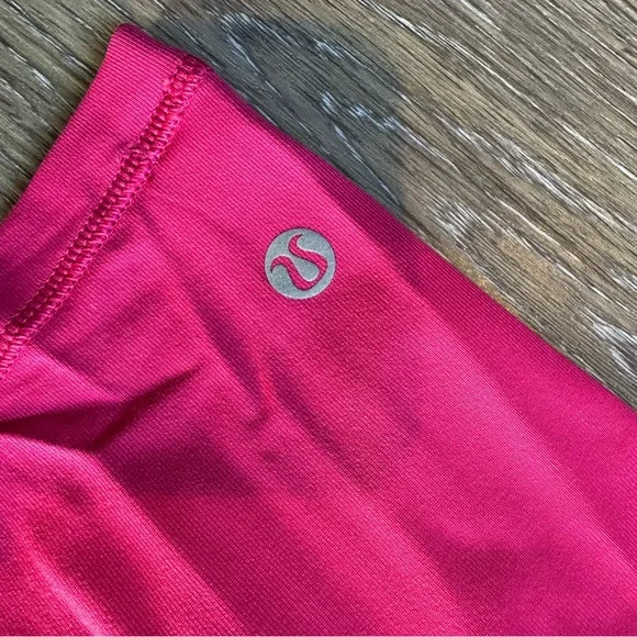 Lululemon cropped half zip pink - Picture 4 of 4